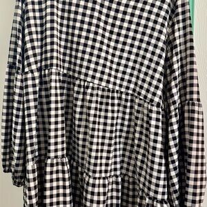 Chic Gingham Tiered Dress